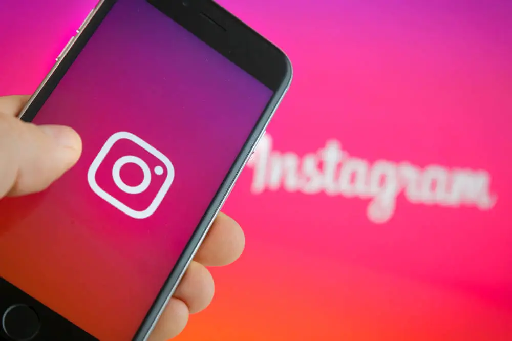 Instagram sebagai Motor Penggerak Ekonomi Digital: Dampak Positif di Tahun 2025